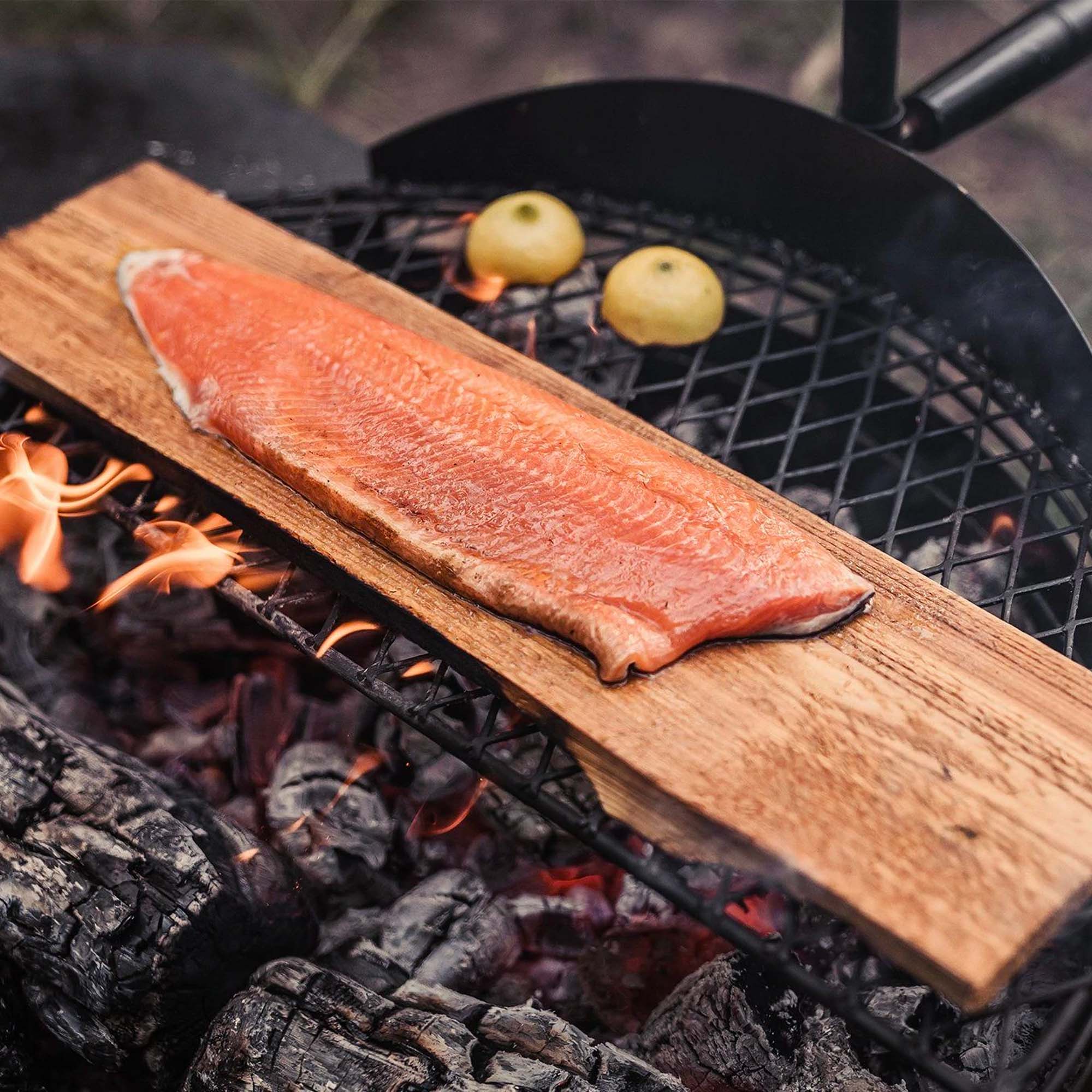 Churrasco BBQ 12 in Round Carbon Steel Grill Pan